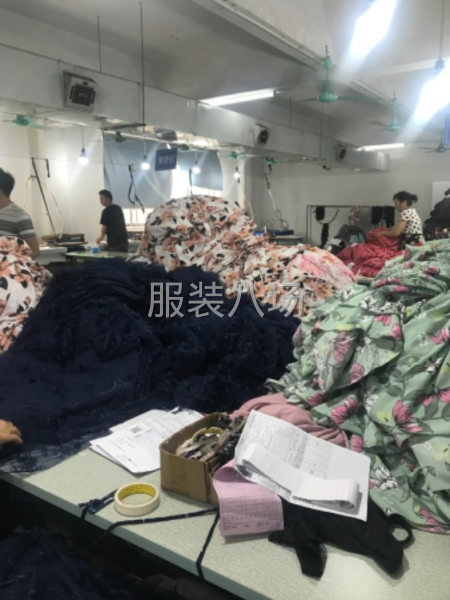 通风空气流通采光好，白天不用开灯-第1张图片