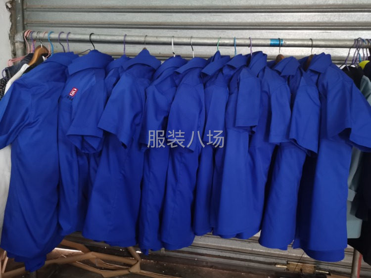 南宁服装厂承接各种职业装西装 衬衣 工作服来料加工或包工包料-第1张图片