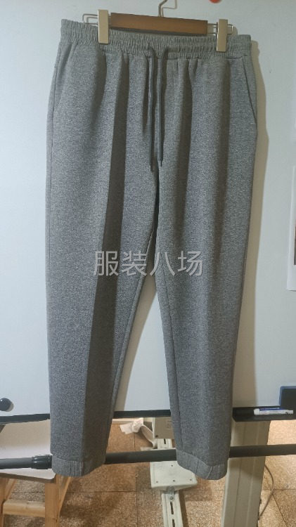 批發休閑褲200件-第1張圖片