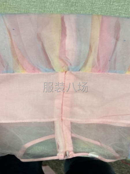 招本地纱裙加工厂-第1张图片