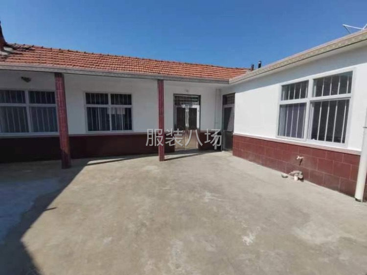 新装修的小院，家电齐全-第2张图片