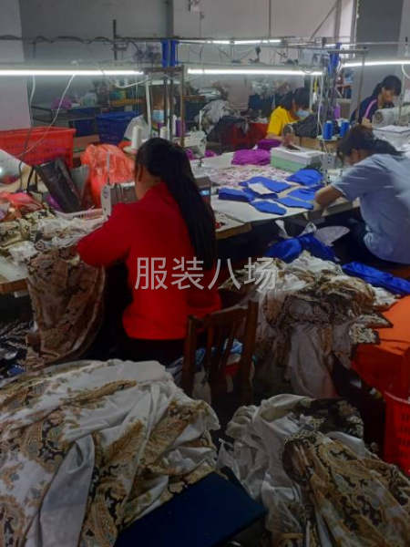 裤子，衬衣，裙子-第4张图片