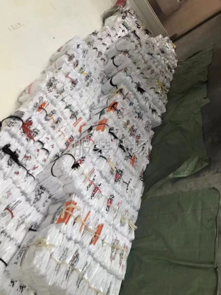 各種服裝尾貨 貨源充足 價格2一20元不等-第9張圖片