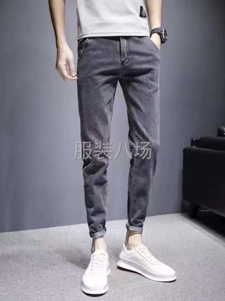 男装牛仔裤-第2张图片