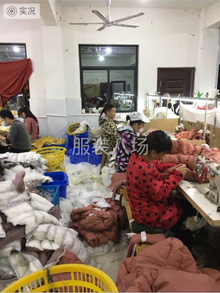 本廠專業(yè)加工精品服裝。質(zhì)量有保障。出貨效益快-第5張圖片