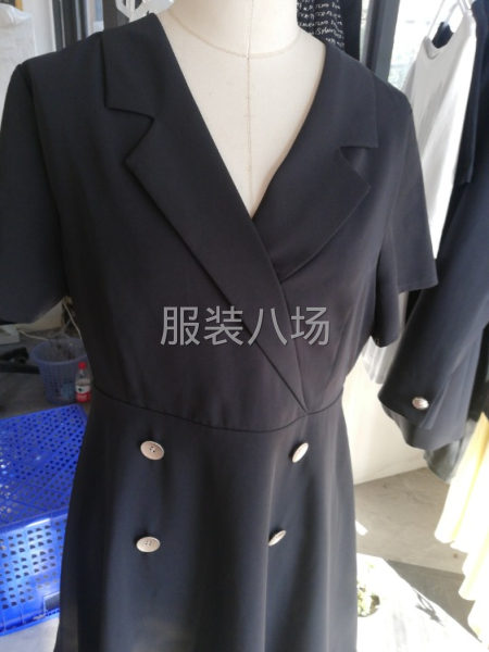 招熟练真丝雪纺四季服装夫妻对四对工资准时，有停车位-第1张图片