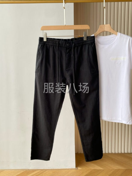 批发男士休闲裤1万件-第3张图片