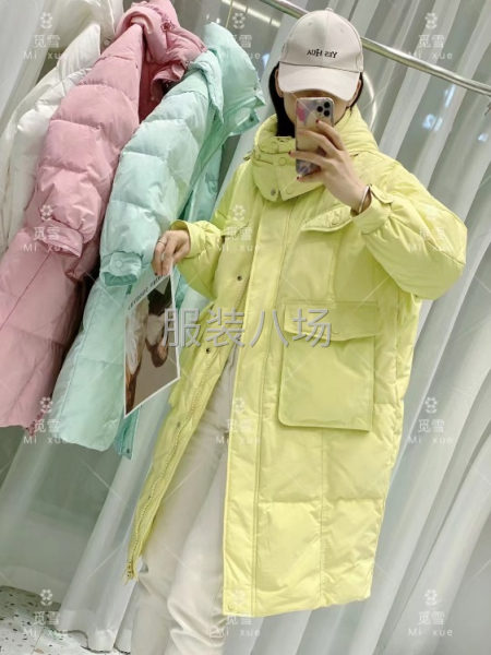 我们是一家羽绒服工厂源头，一年四季生产羽绒服新款，爆款，反季-第5张图片