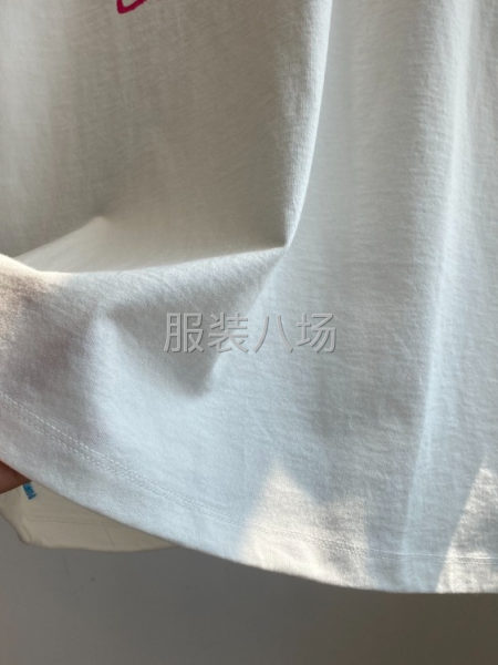 批发涂鸦印花T恤1万件-第5张图片
