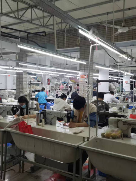 中途不放假网店套装爆款招车工-第1张图片