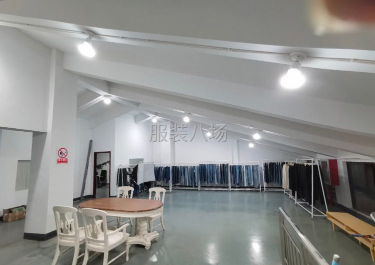 本厂常年货源稳定自产自销，常年以牛仔裤为主，招平车数名-第2张图片