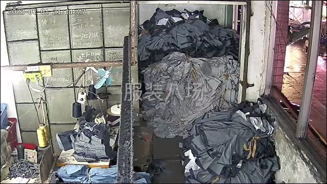 诚接国内外订单，男女牛仔裤订单-第7张图片