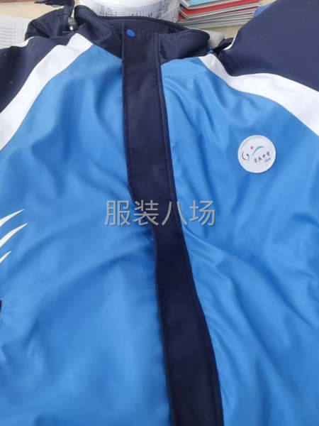 服裝招聘專業(yè)校服生產(chǎn) 車工數(shù)名，零工數(shù)名做完結(jié)賬-第2張圖片