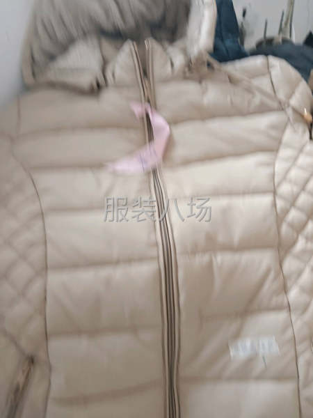 3千件夹克风衣/棉衣/羽绒服外发-第7张图片