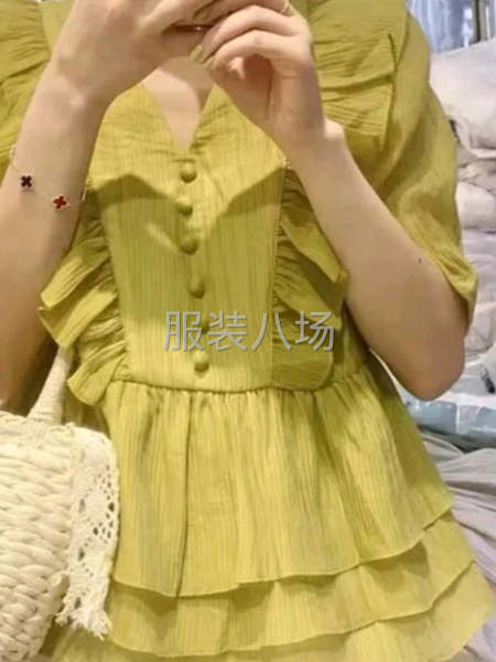 专业童装女装，裤子，裙子，羊毛衫加绒-第1张图片