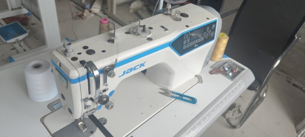 undefined - 小型加工坊转让 机器全新 绷缝机 平机 烫台 打包 - 图3