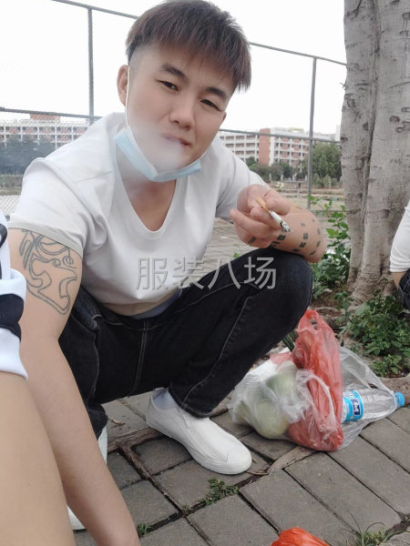 求职全职整件车位,经验9年-第1张图片