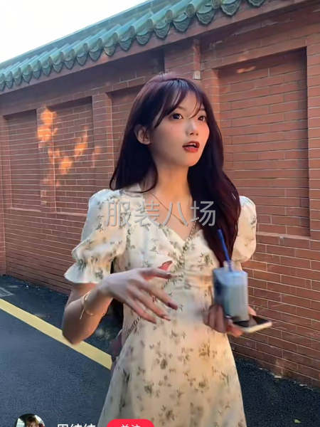 自己档口网单招整件车位-第1张图片