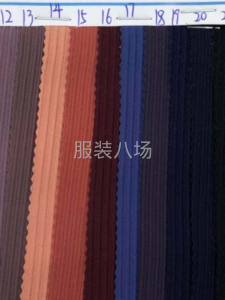本公司有大量黑色，彩色锦纶，涤纶哑光莱卡，运动瑜伽面料现货-第7张图片