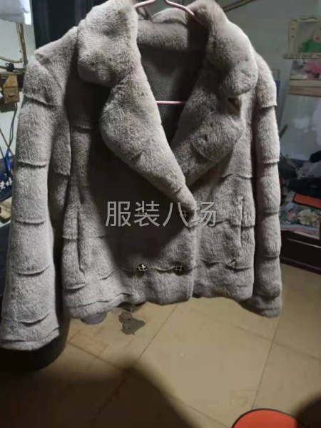 常熟市辛莊鎮(zhèn)鑫雷顆粒絨皮毛一體衣服加工廠-第3張圖片