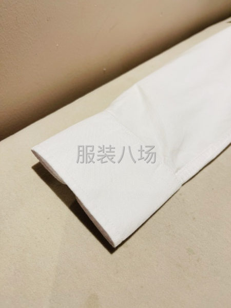 批發經典款白襯衫1萬件-第8張圖片