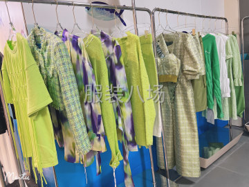 undefined - 诚寻服装一批档口工厂品牌电商直播服装老板合作 - 图3