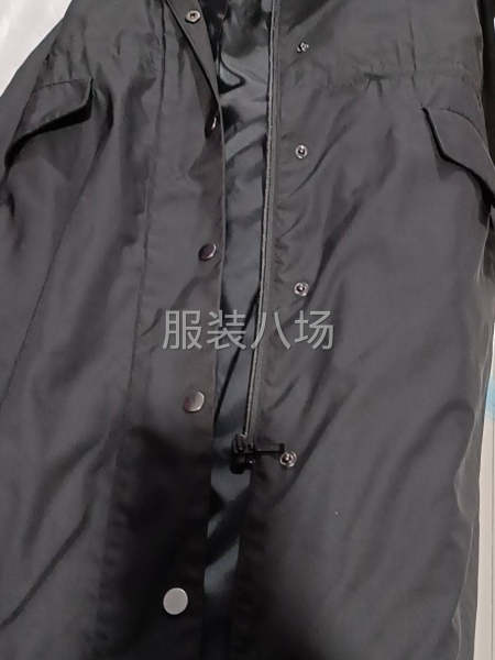 招服装车位整件-第3张图片
