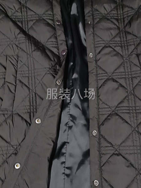招服装车位整件-第4张图片
