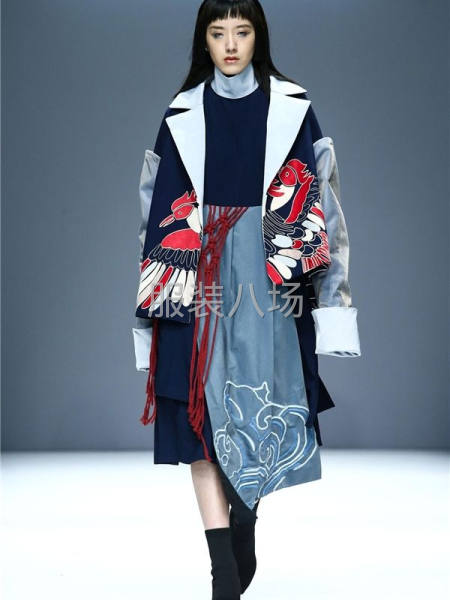 专业服装返修2个人-第1张图片