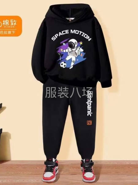 批发卫衣2800件-第2张图片