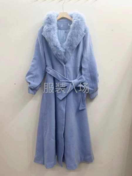 批发毛呢大衣294件-第2张图片