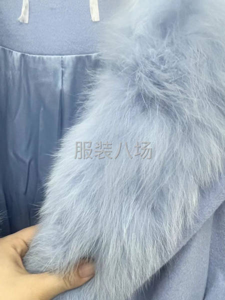 批发毛呢大衣294件-第5张图片