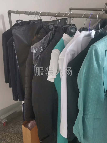 承接服装加工，价格美丽-第1张图片