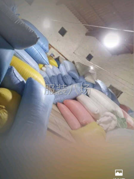 低价出售羽绒胆布黑白色里布-第7张图片