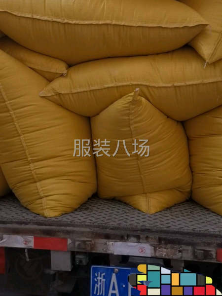 低价出售羽绒胆布黑白色里布-第1张图片