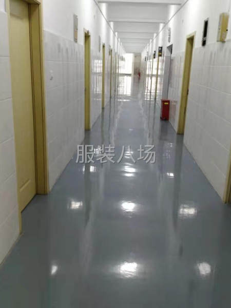诚招，精做女装车位-第1张图片