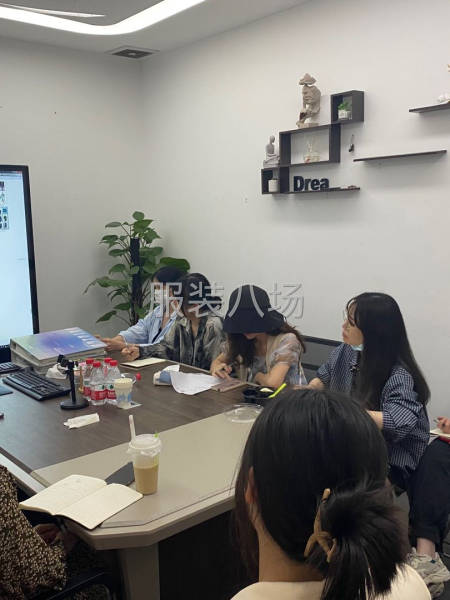 服装设计找阿树-第1张图片