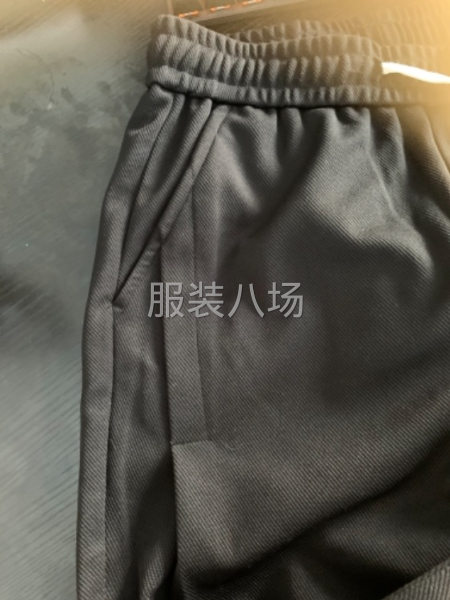400件女装/男装/T恤/休闲裤/裤子/西服西裤外发-第1张图片
