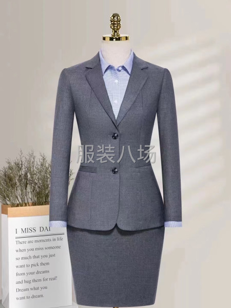 承接职业装西服定做 现货 校服西服 运动服冲锋衣-第4张图片