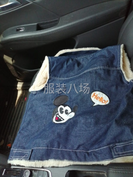 批发牛仔1千件-第1张图片
