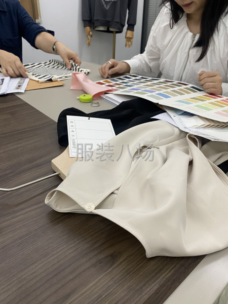 广州衣拾贰服装设计公司-第3张图片