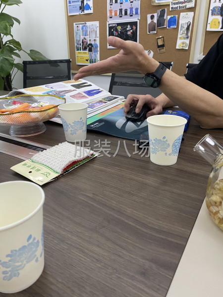 广州衣拾贰服装设计公司-第1张图片