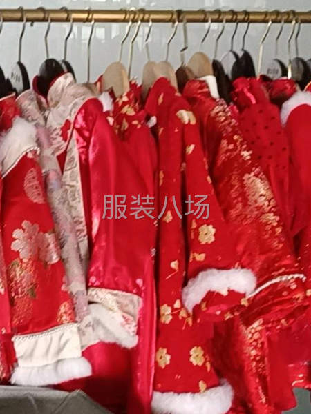 100件女装/连衣裙/旗袍/汉服外发-第1张图片