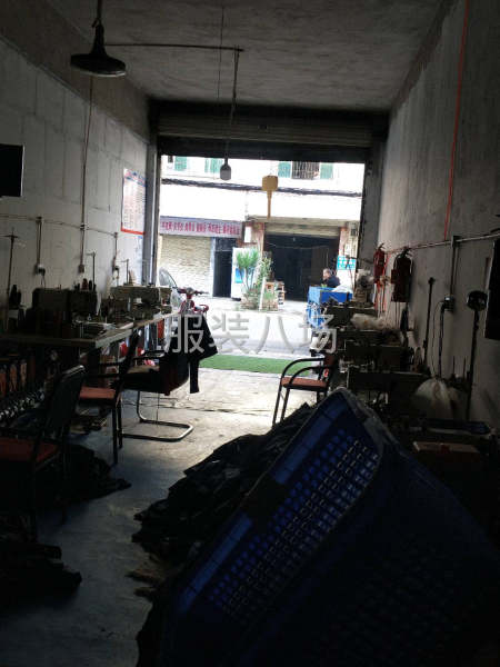 招聘锁眼.订扣工人3名-第2张图片