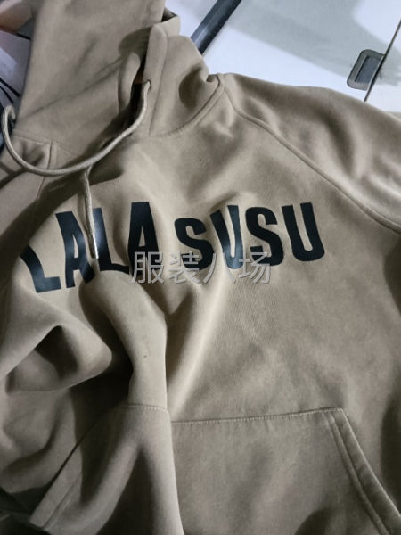 本厂爆款卫衣下单不停，可以做两个多月，现招专业卫衣师傅夫妻对-第3张图片