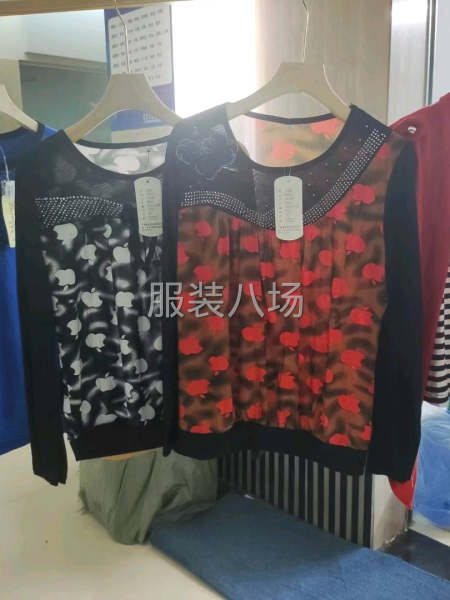 批发中老年服装900件-第6张图片