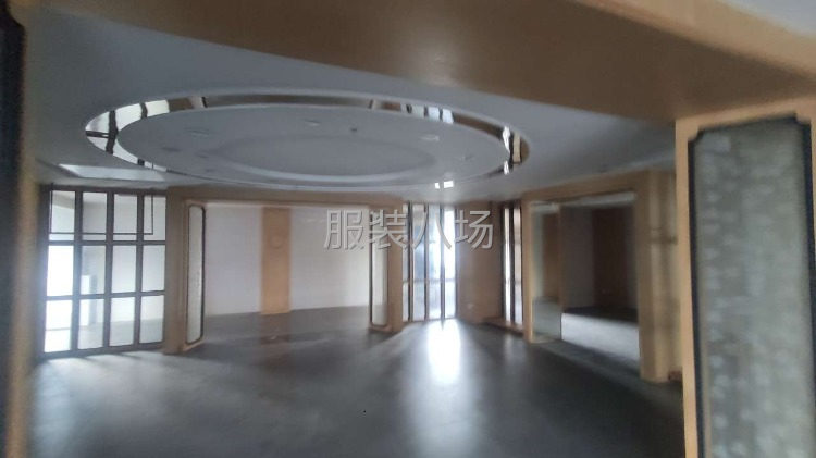 1200平一层一户，有前台，办公室，展厅，会议室，仓库等！-第3张图片