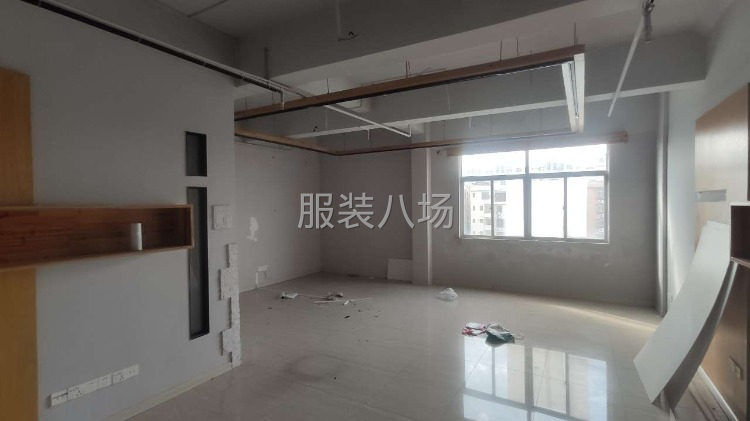 1200平一层一户，有前台，办公室，展厅，会议室，仓库等！-第4张图片