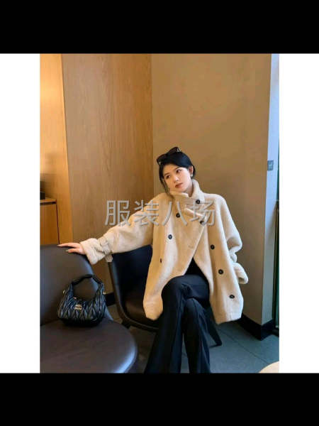 1千件女装外发-第1张图片