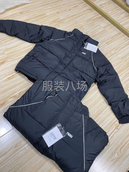 批发羽绒服895件-第3张图片